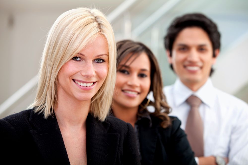 Opinie w internecie i odpowiedzialność: gdzie kończy się krytyka, a zaczyna naruszenie dóbr osobistych — jak Prawnik ocenia granicę